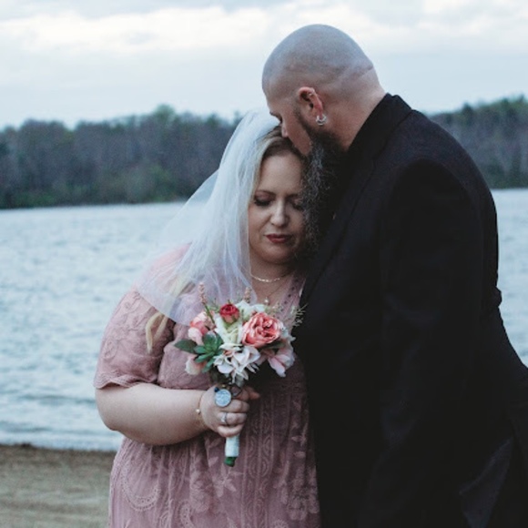 Meet your Posher, Stacy - Picture 1 of 1